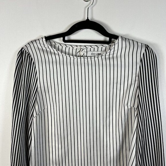 Do+Be Striped Long Sleeve Top Black White Womens Size Medium Flare‎ Tie Sleeve - Picture 3 of 8